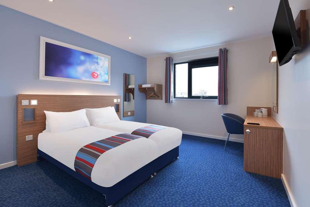 Travelodge Chester Central Szoba fotó