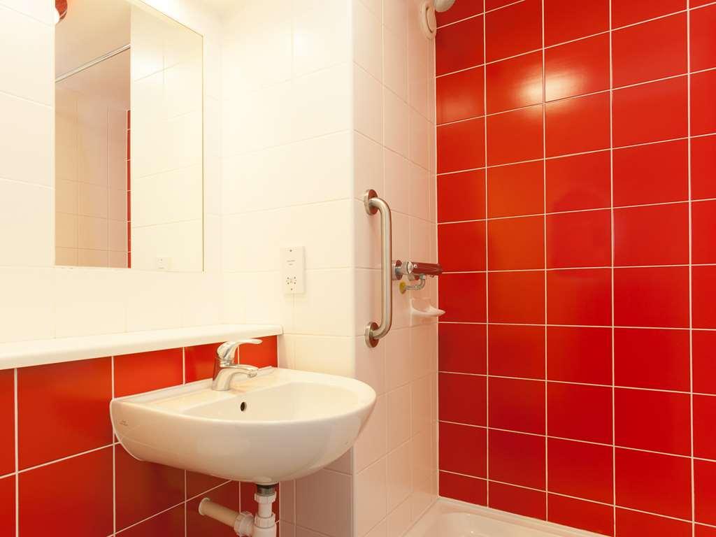 Travelodge Chester Central Szoba fotó